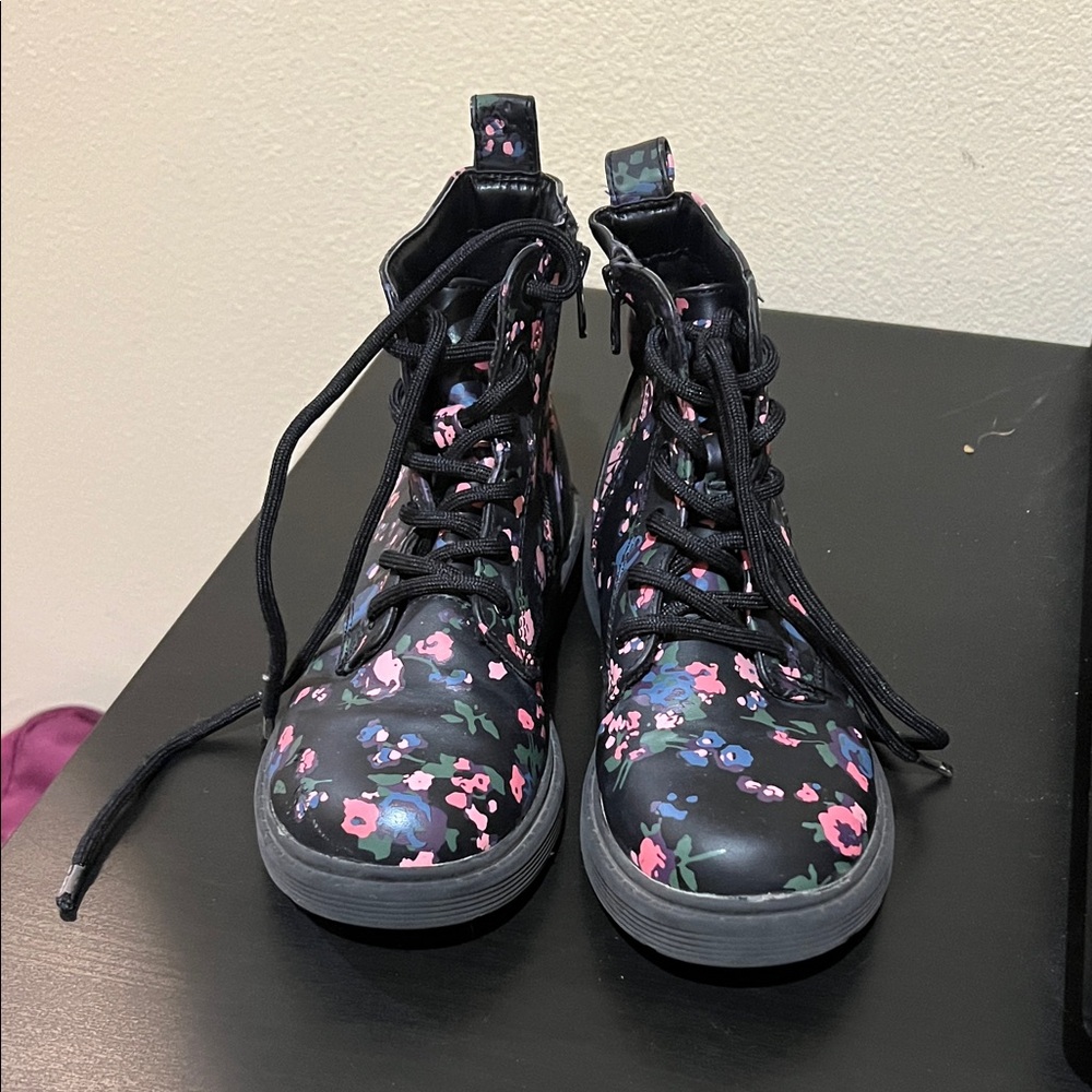 Floral Lace-Up Boots
